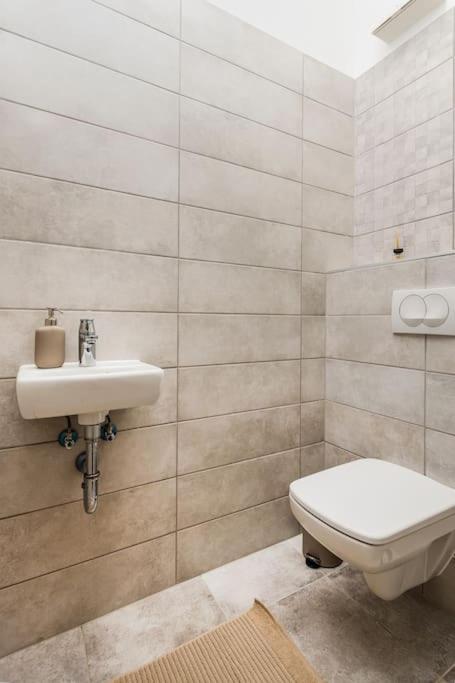 Venus Apartments - Westside Residence Budapest Esterno foto